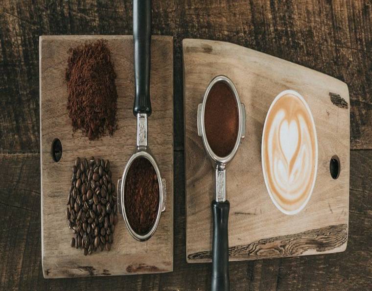 https://cdn.shopify.com/s/files/1/0508/5030/0076/files/bodegon-cafe.jpg?v=1739368714